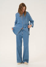 Load image into Gallery viewer, My Essential Wardrobe Lara Medium Blue Wash
