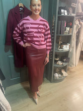 Load image into Gallery viewer, Laura Faux Leather Burgundy Skirt
