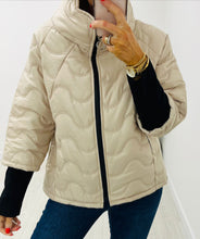 Load image into Gallery viewer, Cara Quilted Jacket
