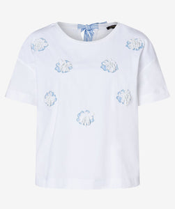 MORE AND MORE WHITE/BLUE FLOWER TEE