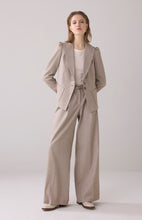 Load image into Gallery viewer, Selena Wide-leg Linen Blend Trouser
