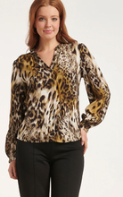 Load image into Gallery viewer, Sophia Print Blouse (24655)
